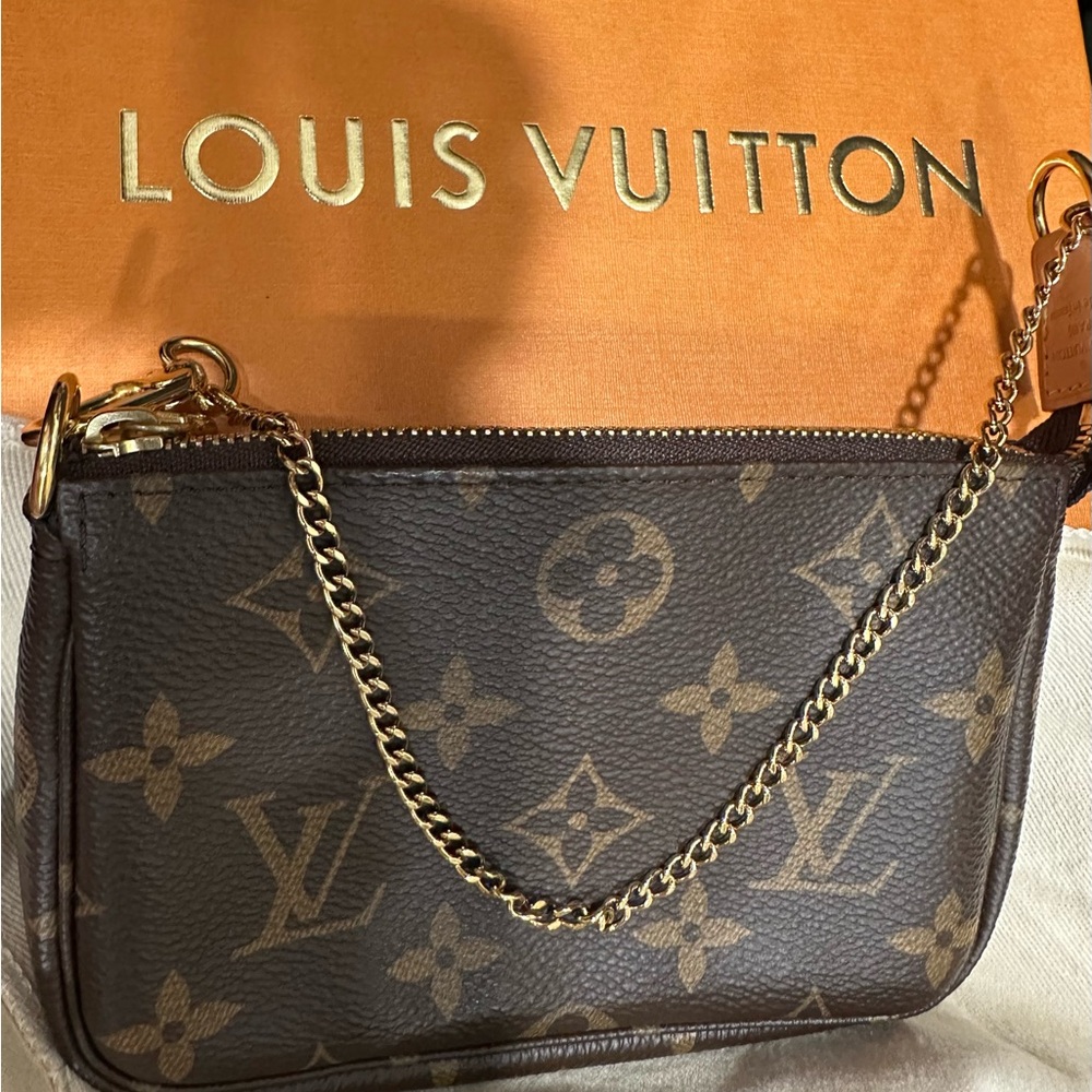 Mini Pochette Accessoires